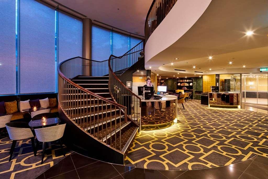 볼턴 호텔 웰링턴 내부 사진 The lobby of the hotel